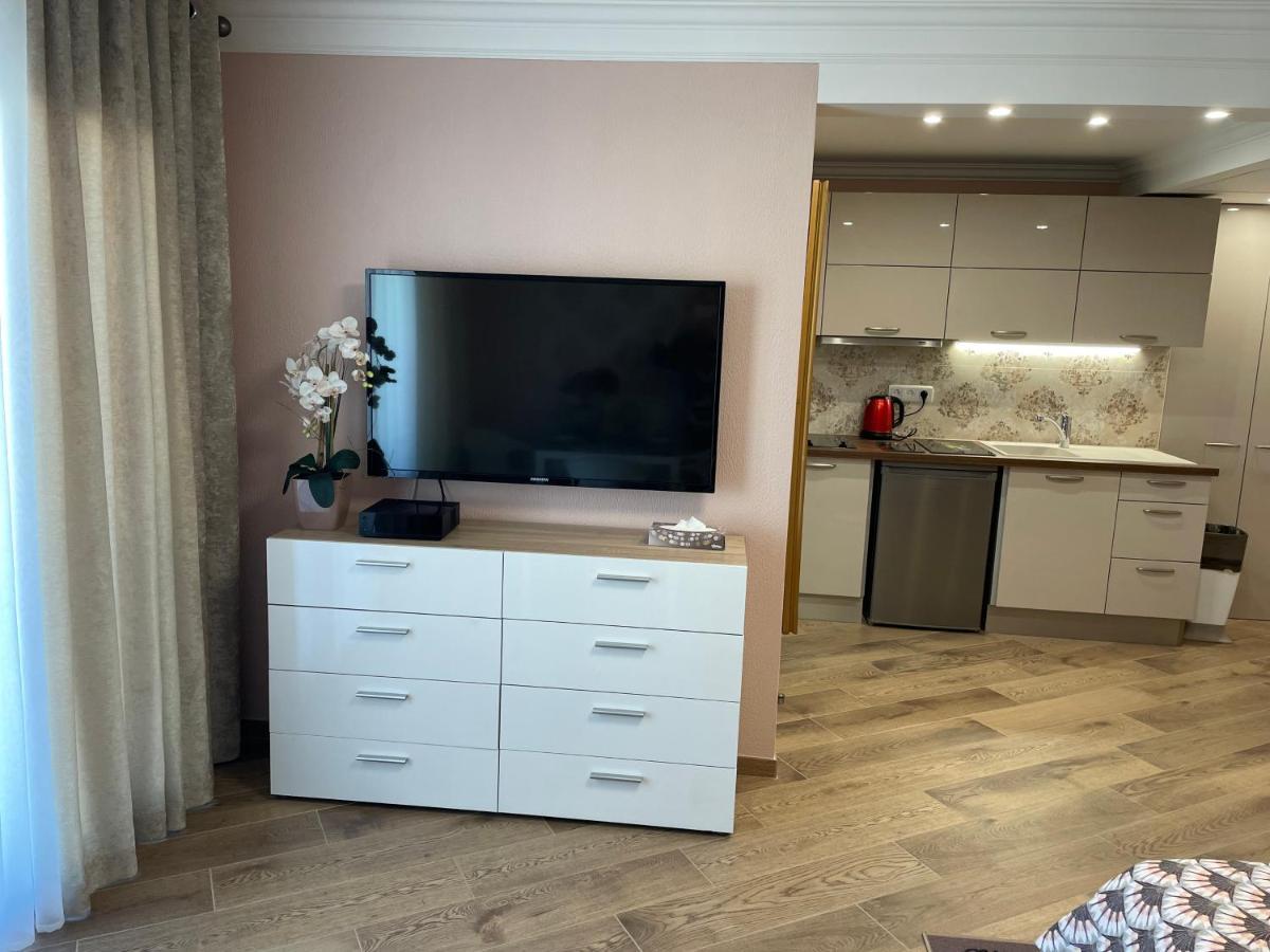Studio With Swimming Pool 80 Meters Near The Beach Niza Exterior foto