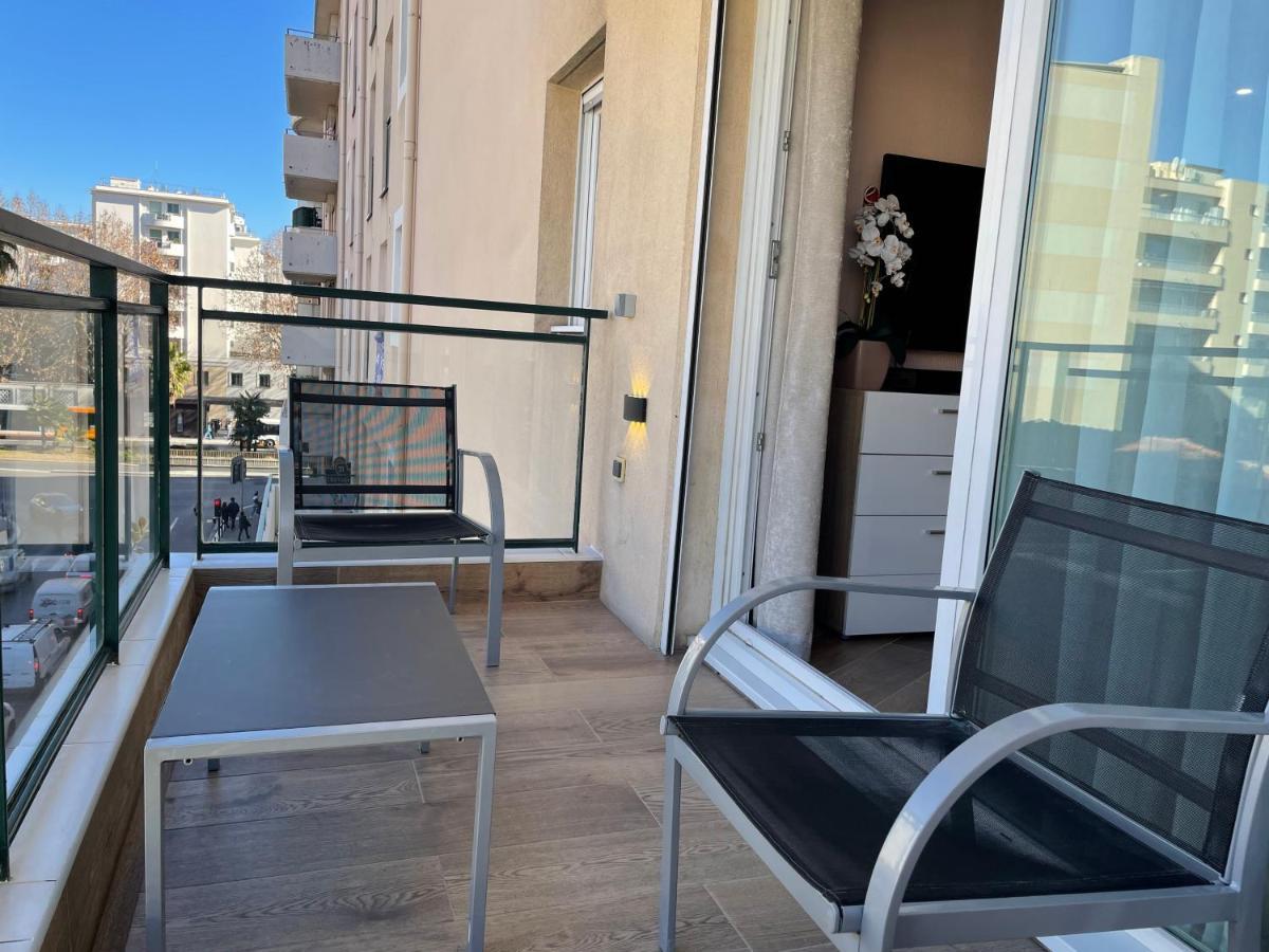 Studio With Swimming Pool 80 Meters Near The Beach Niza Exterior foto